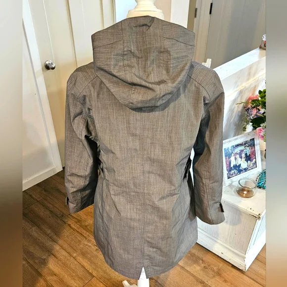 NWT'S!- KIRKLAND SIGNITURE Hooded All-weather Trench Coat Size